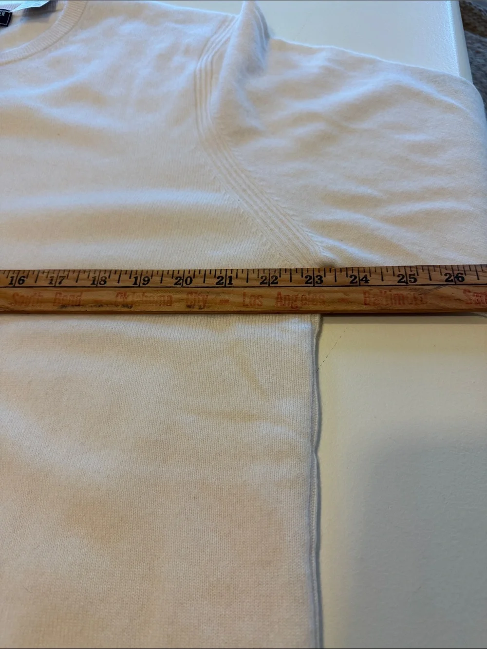 Todd Snyder Bisque Cashmere Crewneck Sweater - XL Box50. SEE PICTURES